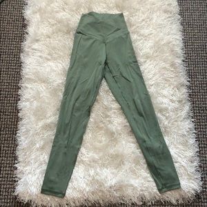 Offline Real Me High Waisted Crossover Leggings